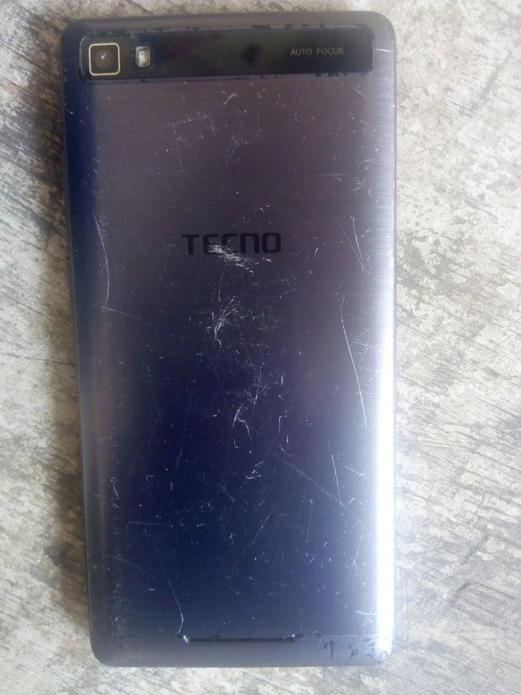 Tecno l8 lite propre