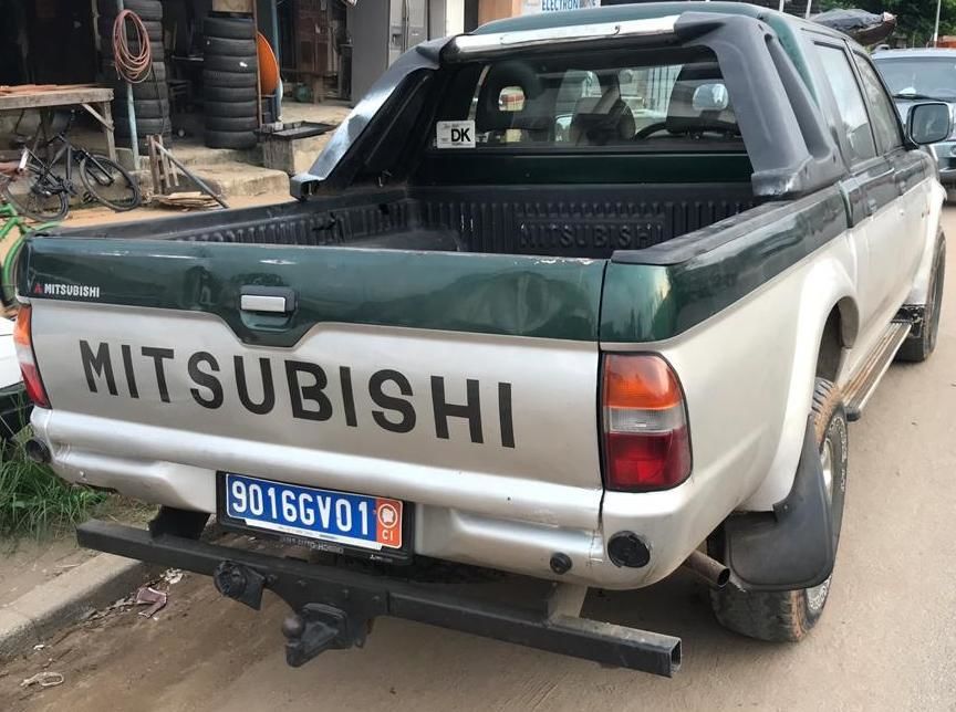 Mitsubishi L200 1998