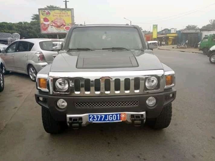 HUMMER H3