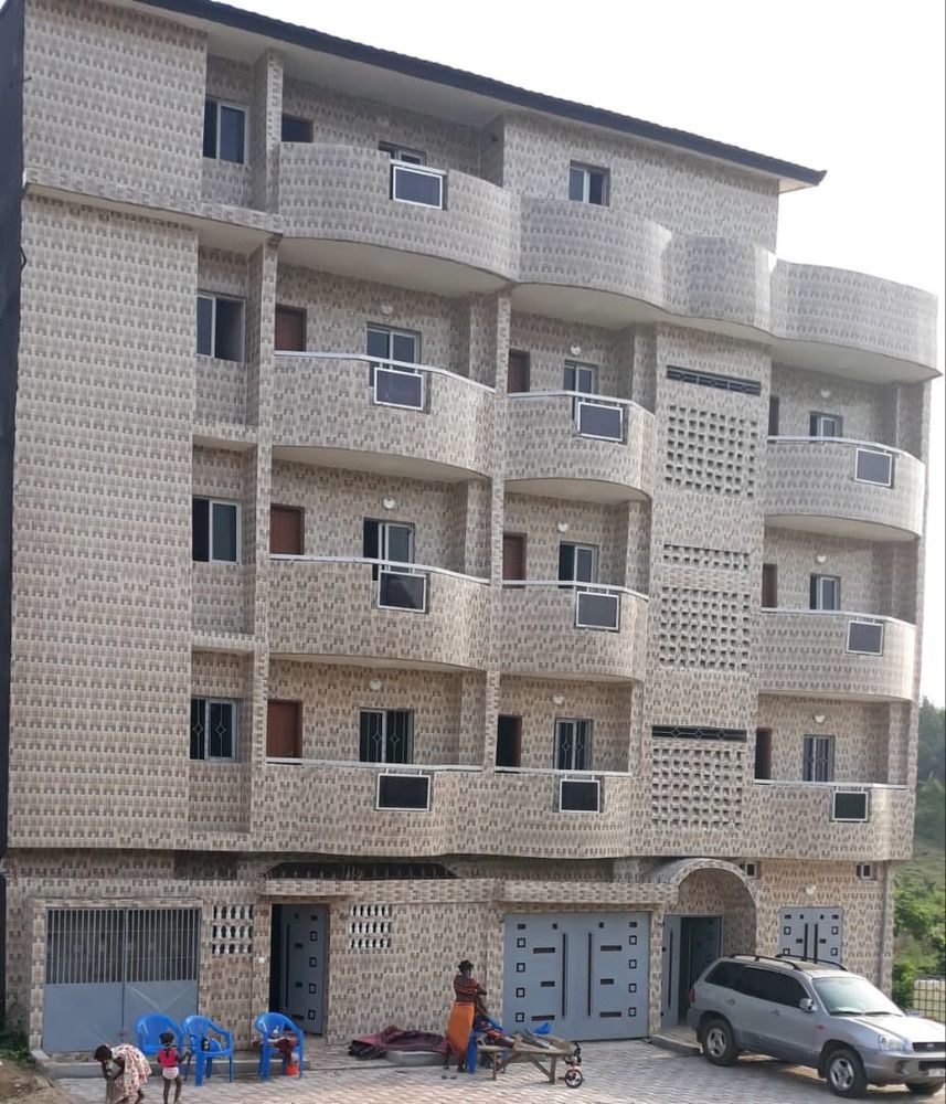 Maison à Louer 2, 3 Et 4 Pièces - N'dotré Terminus Woro