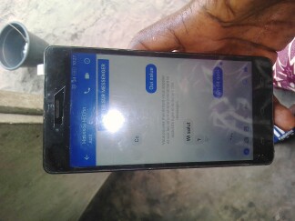 Infinix Hot 4