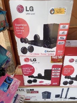 Home cinéma LG 300w