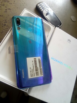 Huawei Nova 4i -  128 GB