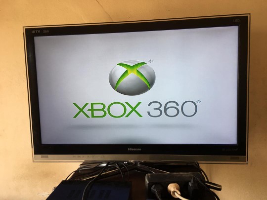 Console Xbox 360 Slim Console Xbox 360 Slim