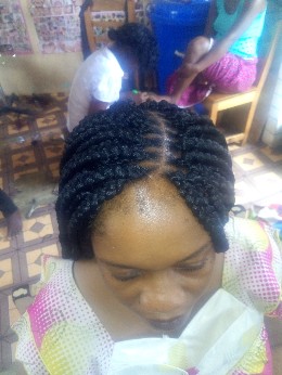 Service de coiffure - Crochet braids Service de coiffure - Crochet braids