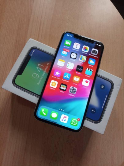 Apple iPhone X - 256 gigas