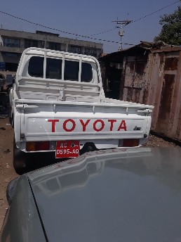 Toyota Land Cruiser - 2012