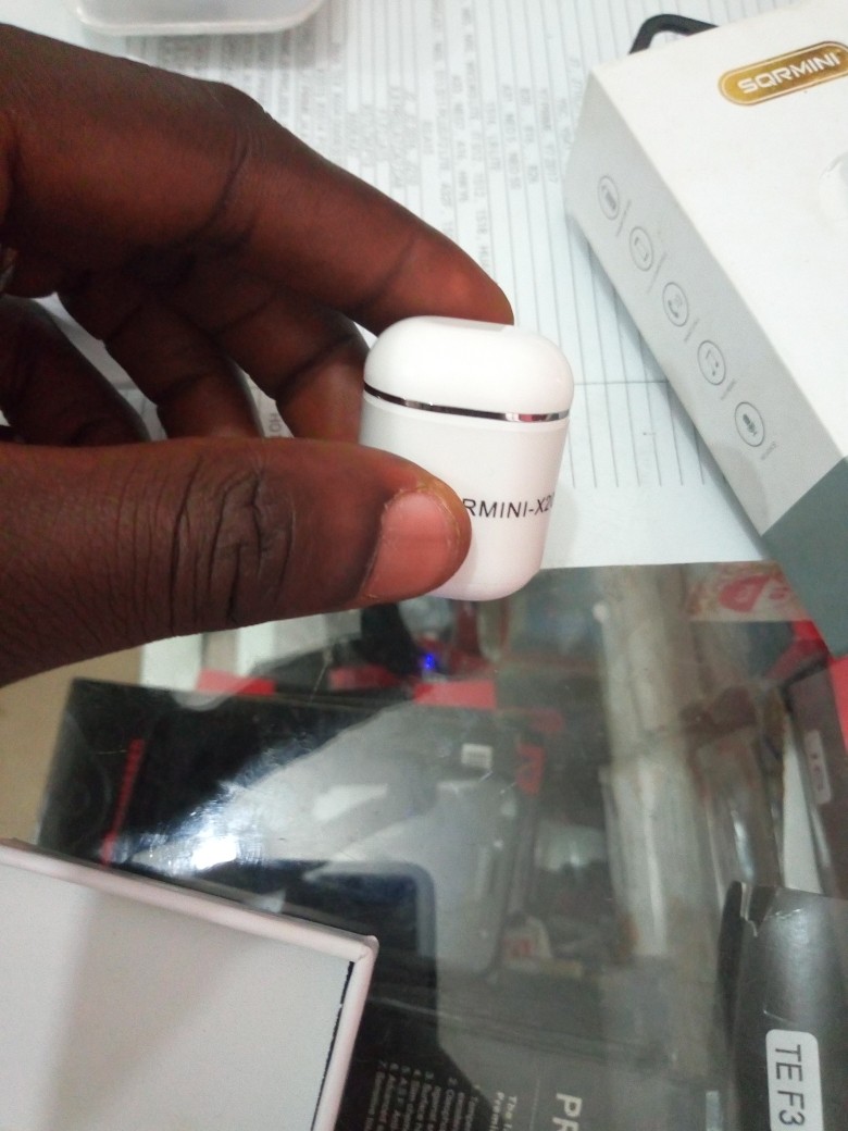 Mini écouteur bluetooth