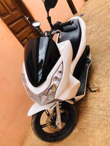 Moto Honda PCX 125 2013