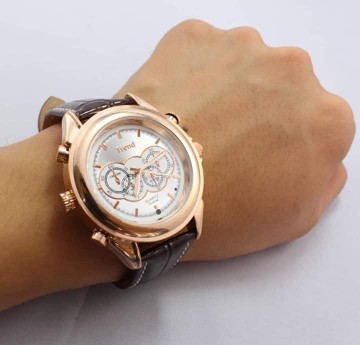 Montre caméra et bluetooth oreille