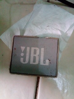 Cherche - Woofer JBL Cherche - Woofer JBL