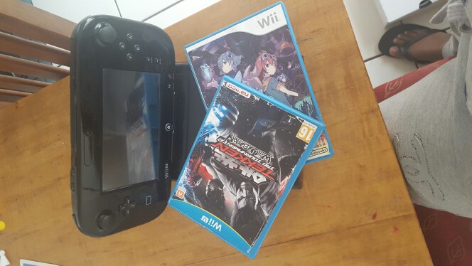 Wii U avec deux jeux