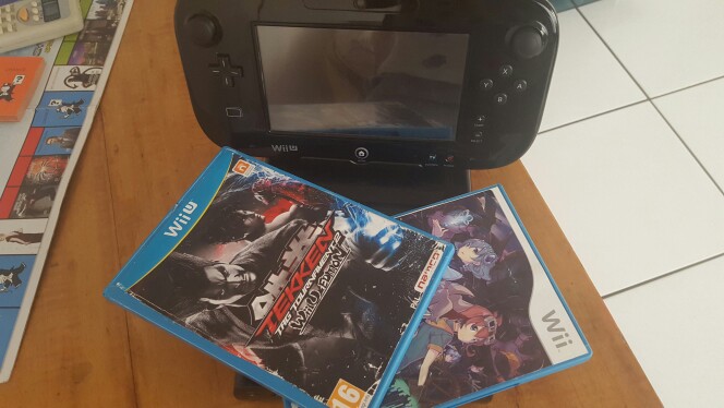 Wii U avec deux jeux