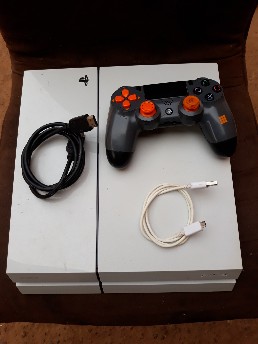 PlayStation 4 Fat - White - Édition 500GB