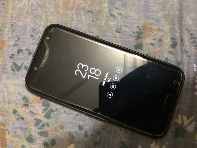 Samsung Galaxy J7 Pro