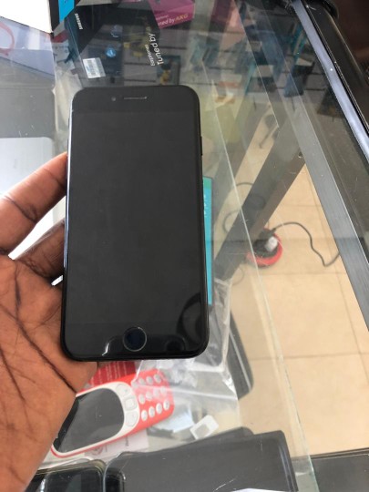 Apple iPhone 7 simple - 128 gigas