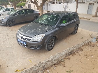 Opel Astra break
