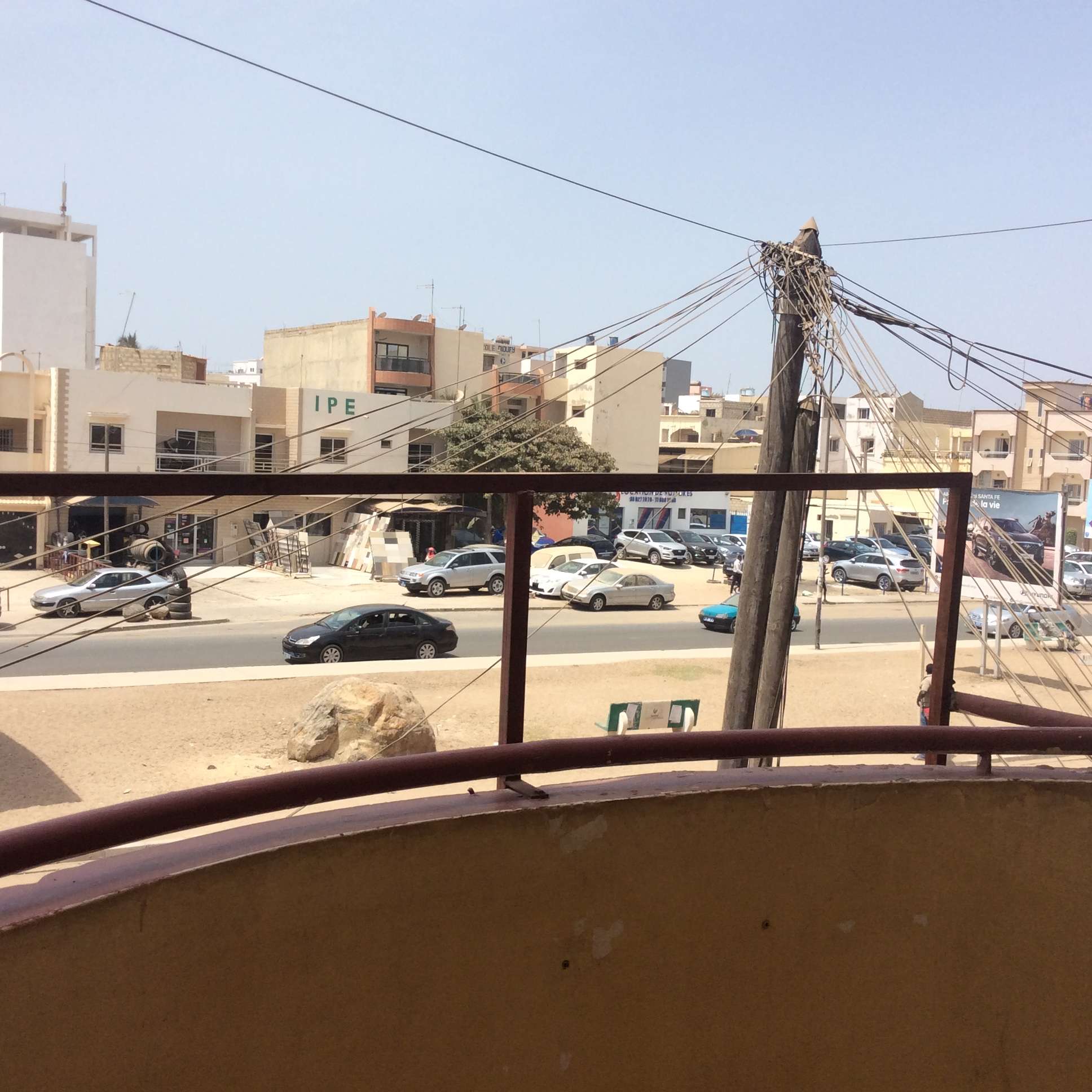 Location magasins jumelés - Ouakam