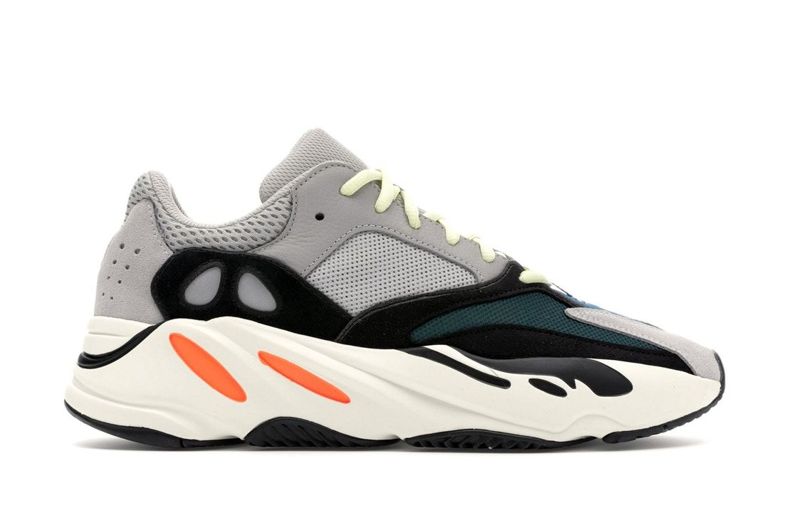 Chaussures Yeezy 700