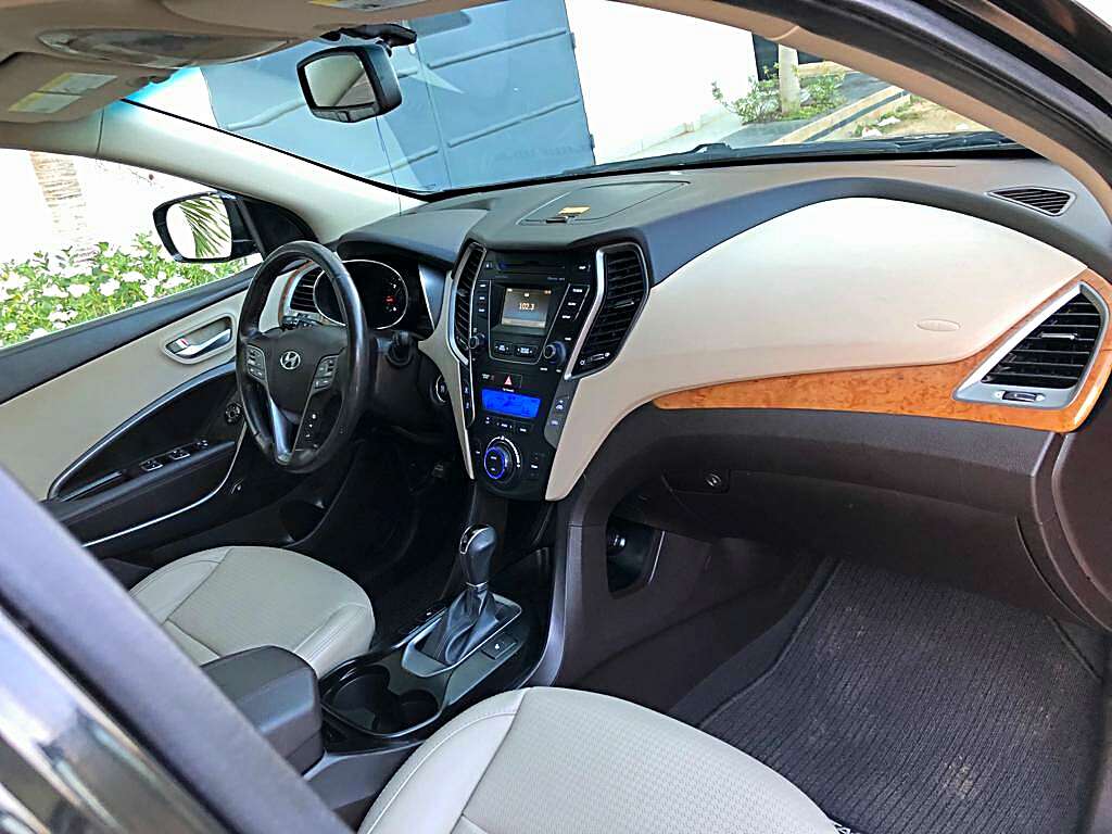 Hyundai Santa Fe 2014