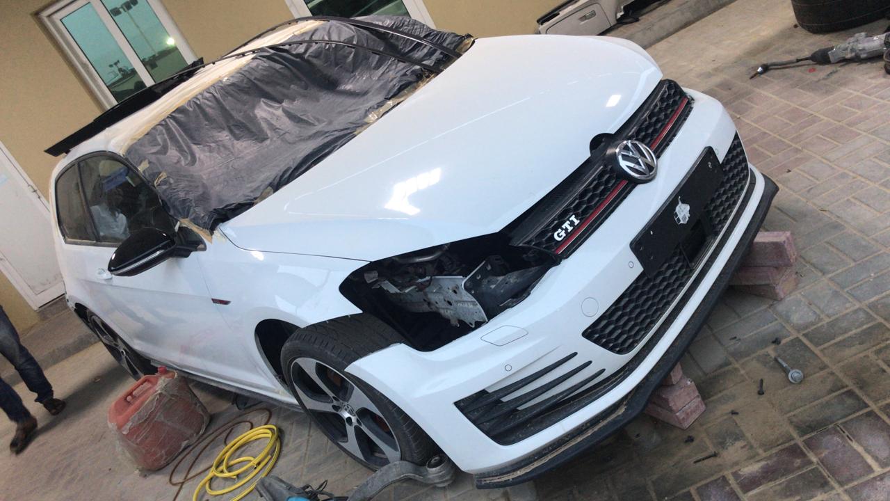 Pièces détachées automobiles