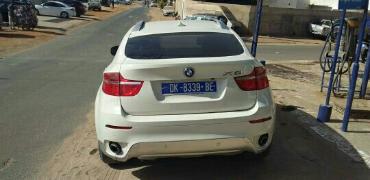 BMW  X6 2012