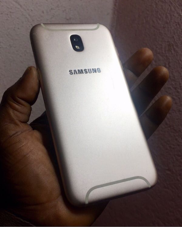 Samsung Galaxy J5 Pro 2018