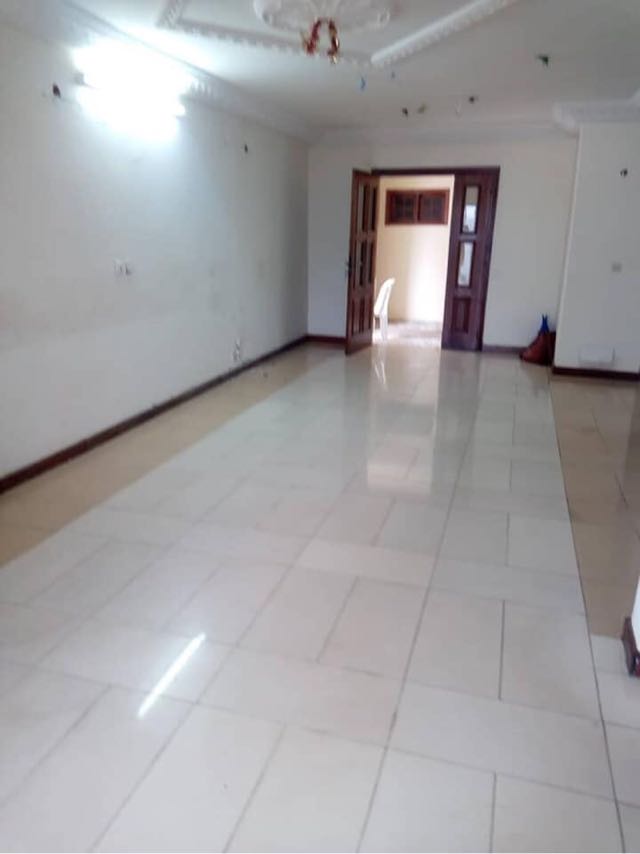 Location villa duplex 5 pièces - Bonoumin Abri 2000