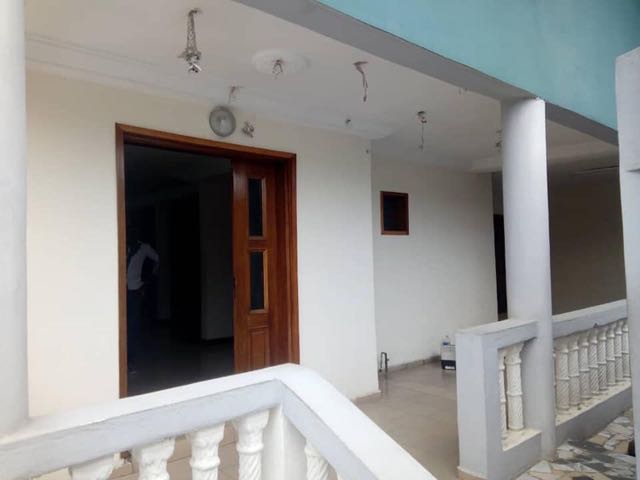 Location villa duplex 5 pièces - Bonoumin Abri 2000