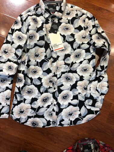 Chemises fleuries