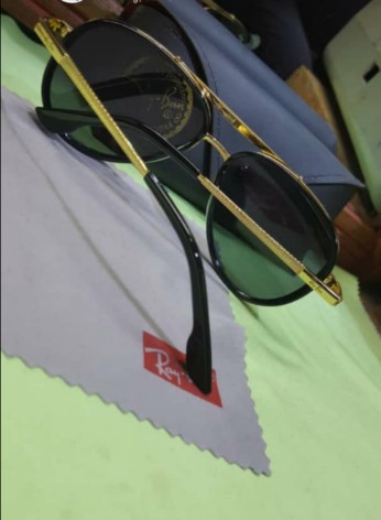 Lunettes de soleil - Ray Ban