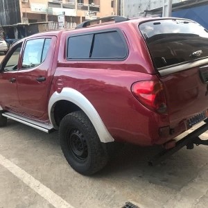 Mitsubishi L300 2007