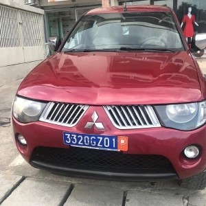 Mitsubishi L300 2007