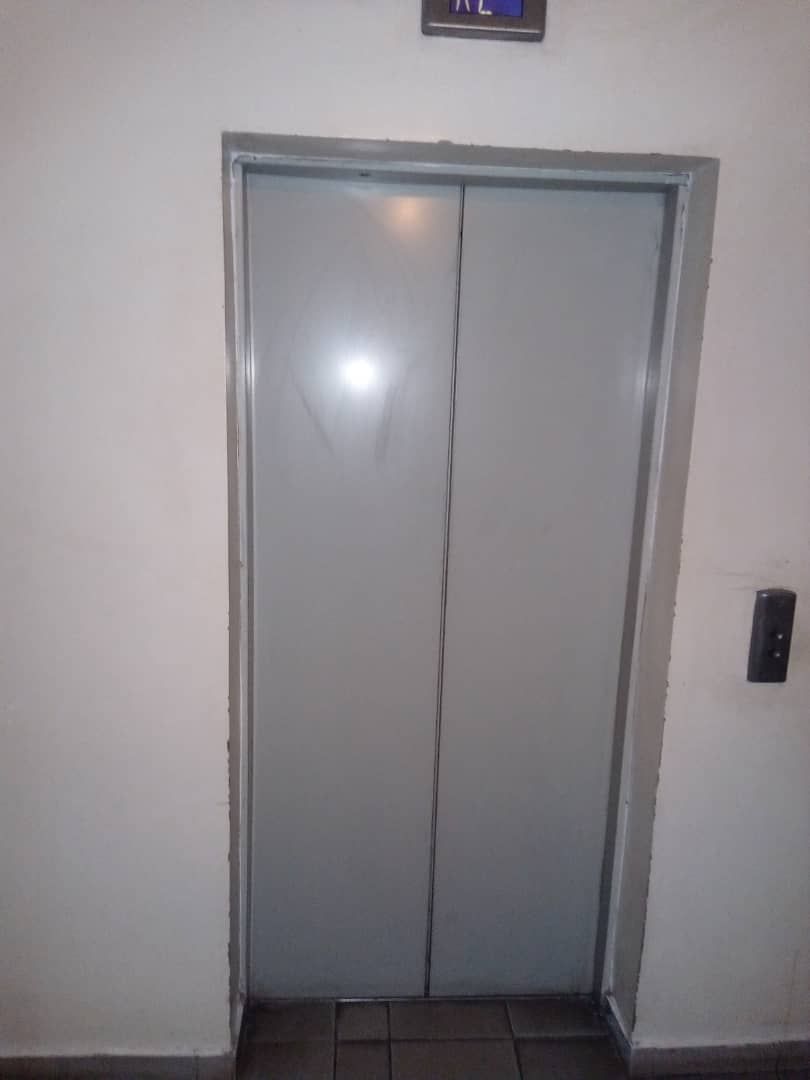 Location bureaux 300 m2 - Yaoundé Location bureaux 300 m2 - Yaoundé