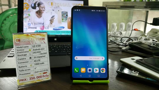 LG V30 LG V30