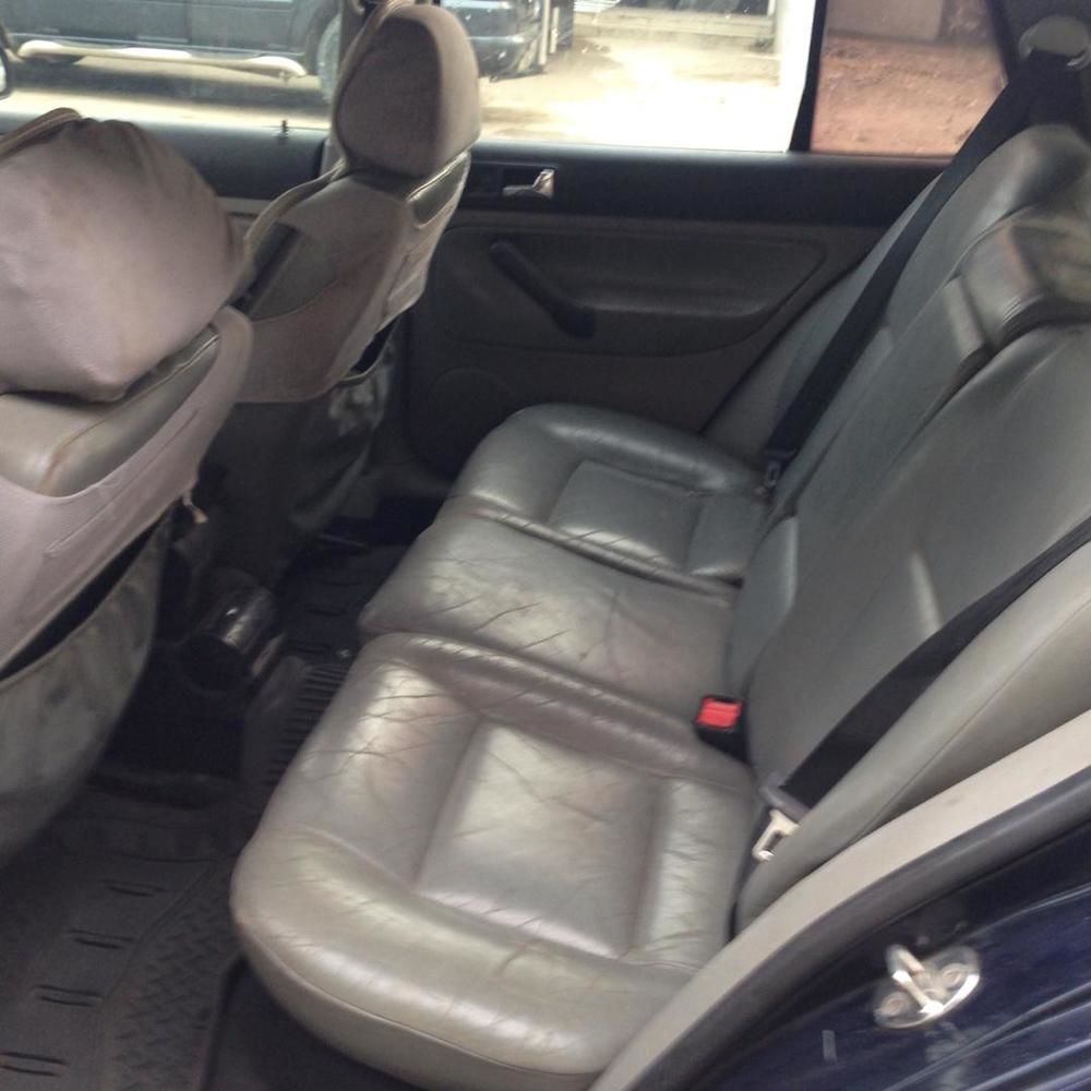 Volkswagen Golf 4 - essence