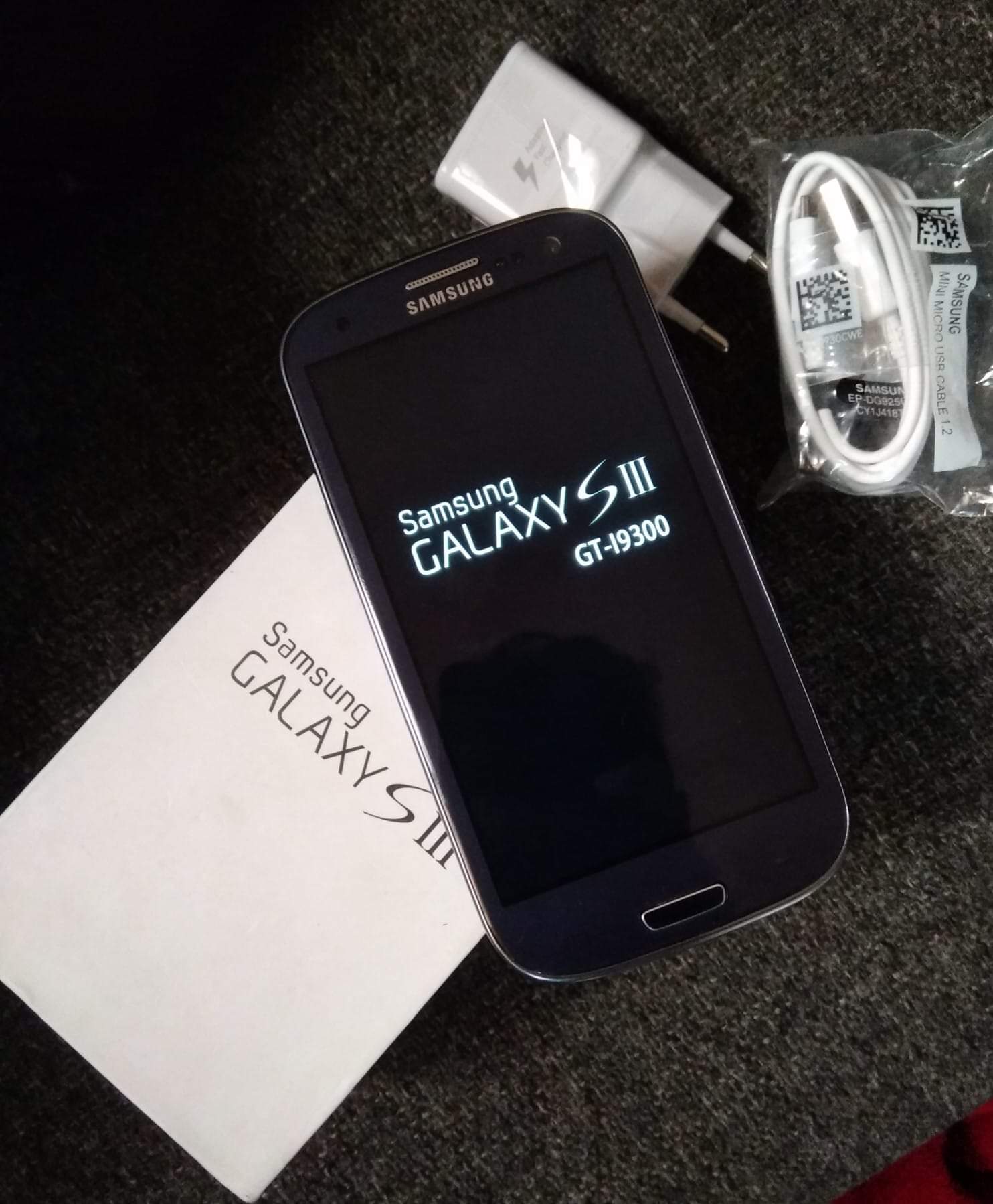 Samsung Galaxy S3 Samsung Galaxy S3