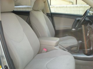 Toyota RAV4 - 2006