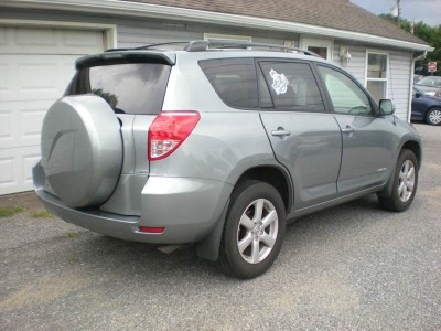 Toyota RAV4 - 2006