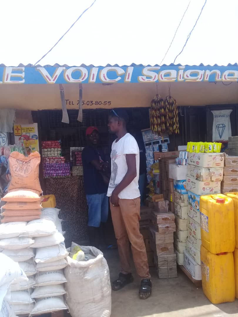 Commerce général, alimentation