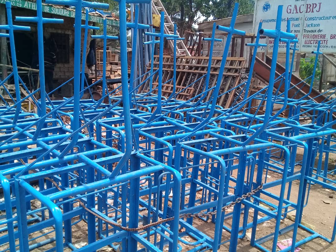 Vente pousses et brouettes