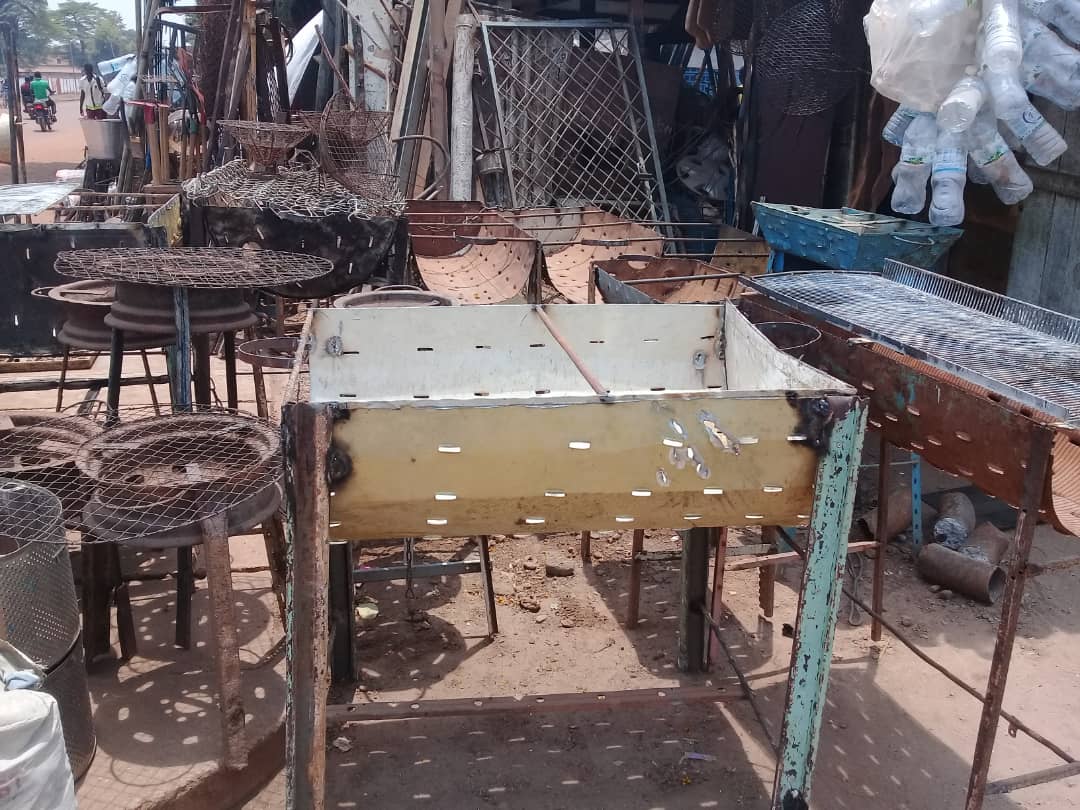 Vente des foyers barbecue à charbon et bois