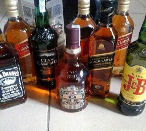 Recherches acheteurs champagnes et whisky de grande marques Recherches acheteurs champagnes et whisky de grande marques