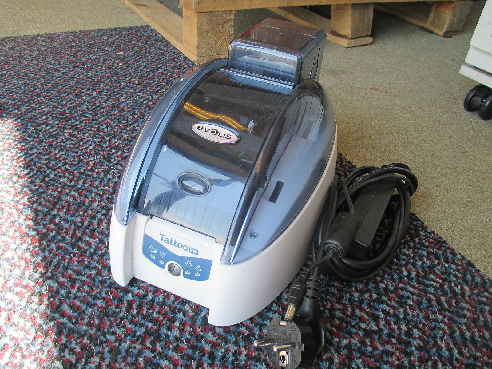 IMPRIMANTES DE CARTE PVC