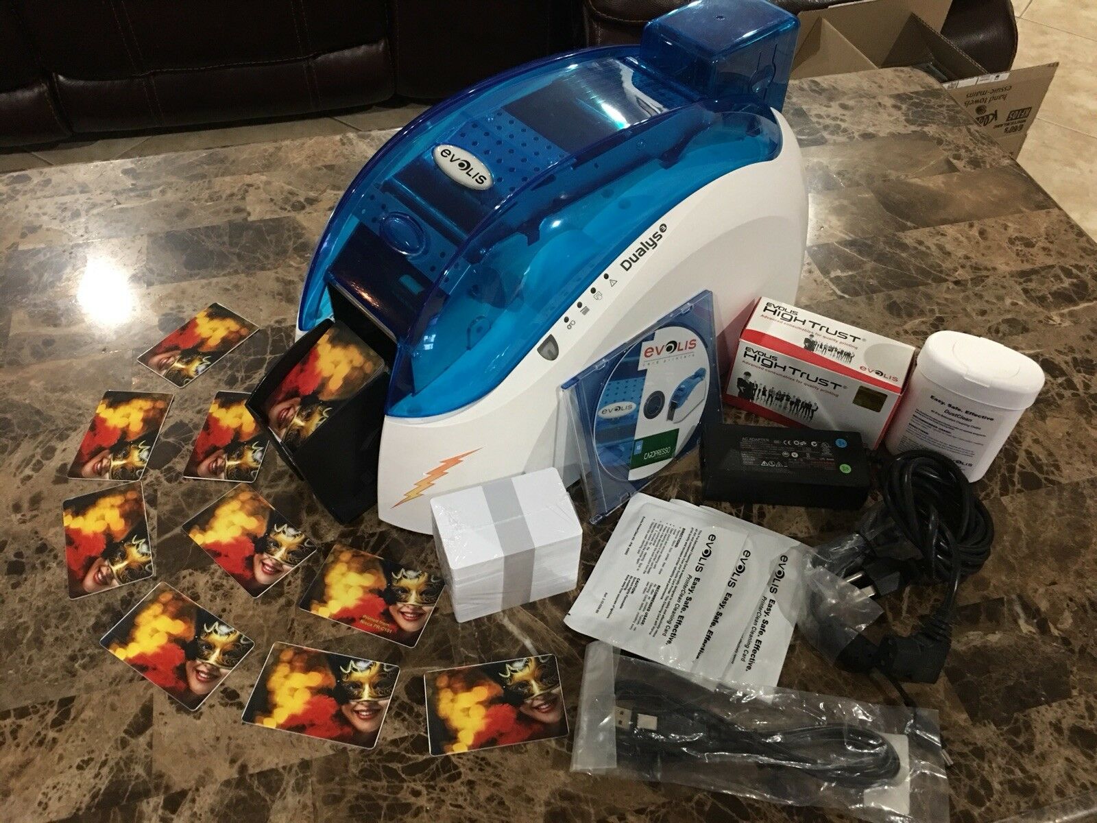 IMPRIMANTES DE CARTE PVC