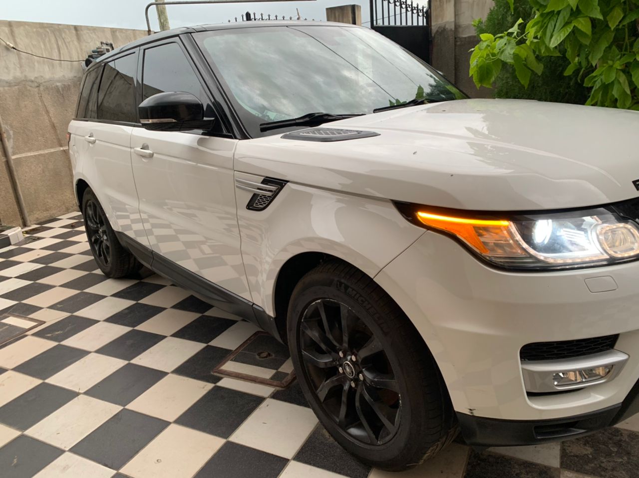 Range Rover Range Rover