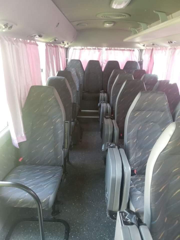 LOCATION DES MINIBUS DE 30 PLACES & CLIMATISE