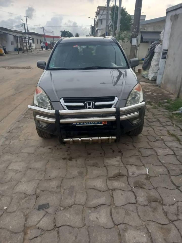 Honda crv2 Automatique essence Climé intérieur cuir