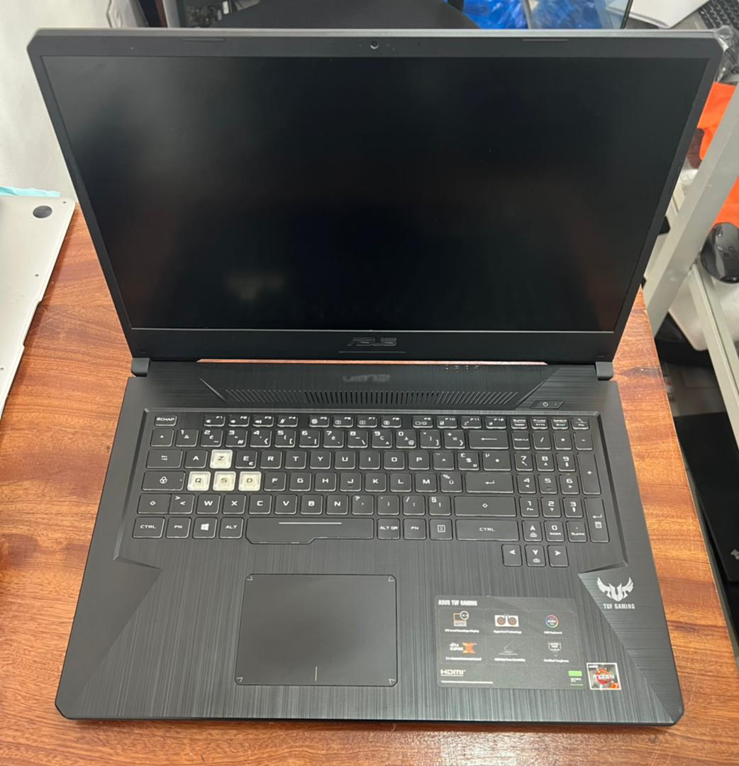 PC Gamers, Programmeurs, Architecture, Multimédia,Asus PC Gamers, Programmeurs, Architecture, Multimédia,Asus