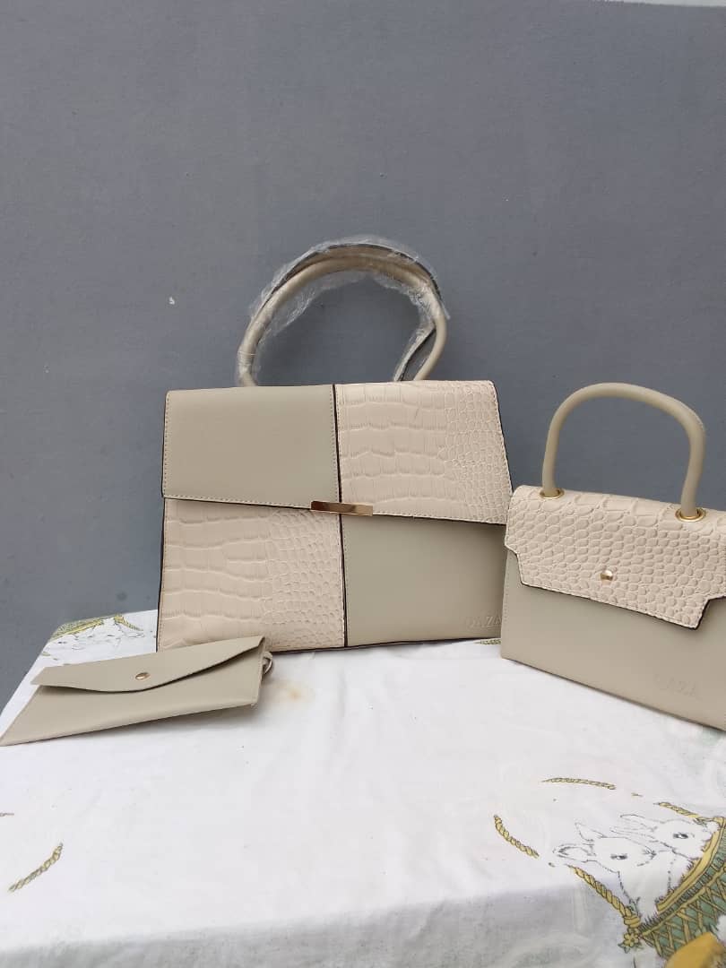 SAC A MAIN MOINS CHER